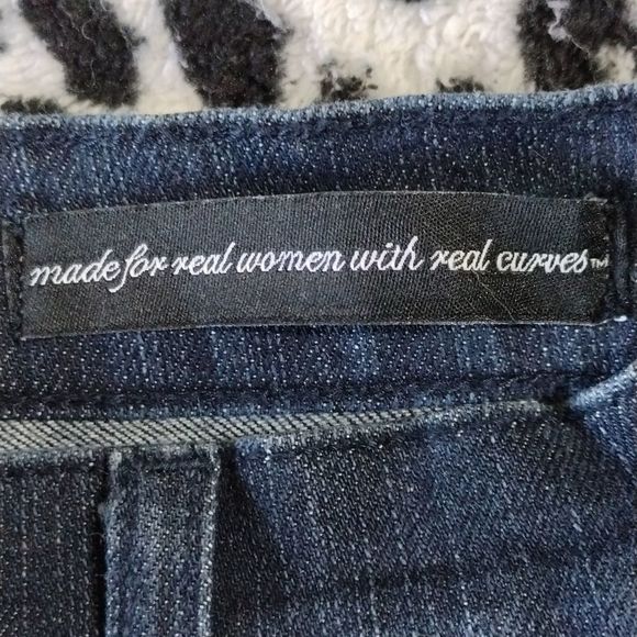 NYDJ Cotton Cropped Button Hem Denim Jeans - Picture 9 of 14